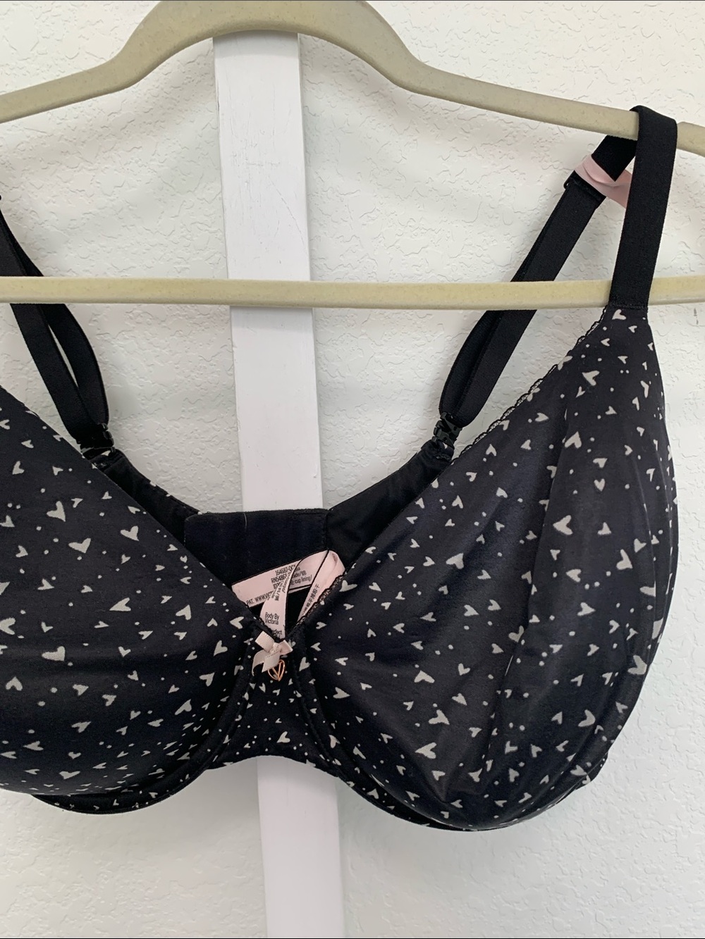 Victoria’s Secret Body by Victoria Lined Perfect Coverage Heart Print Bra - Picture 3 of 5